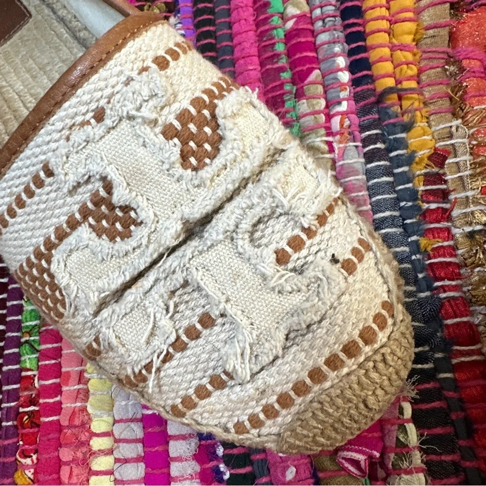 TORY BURCH tan / white Shaw canvas logo slip on espadrilles 8